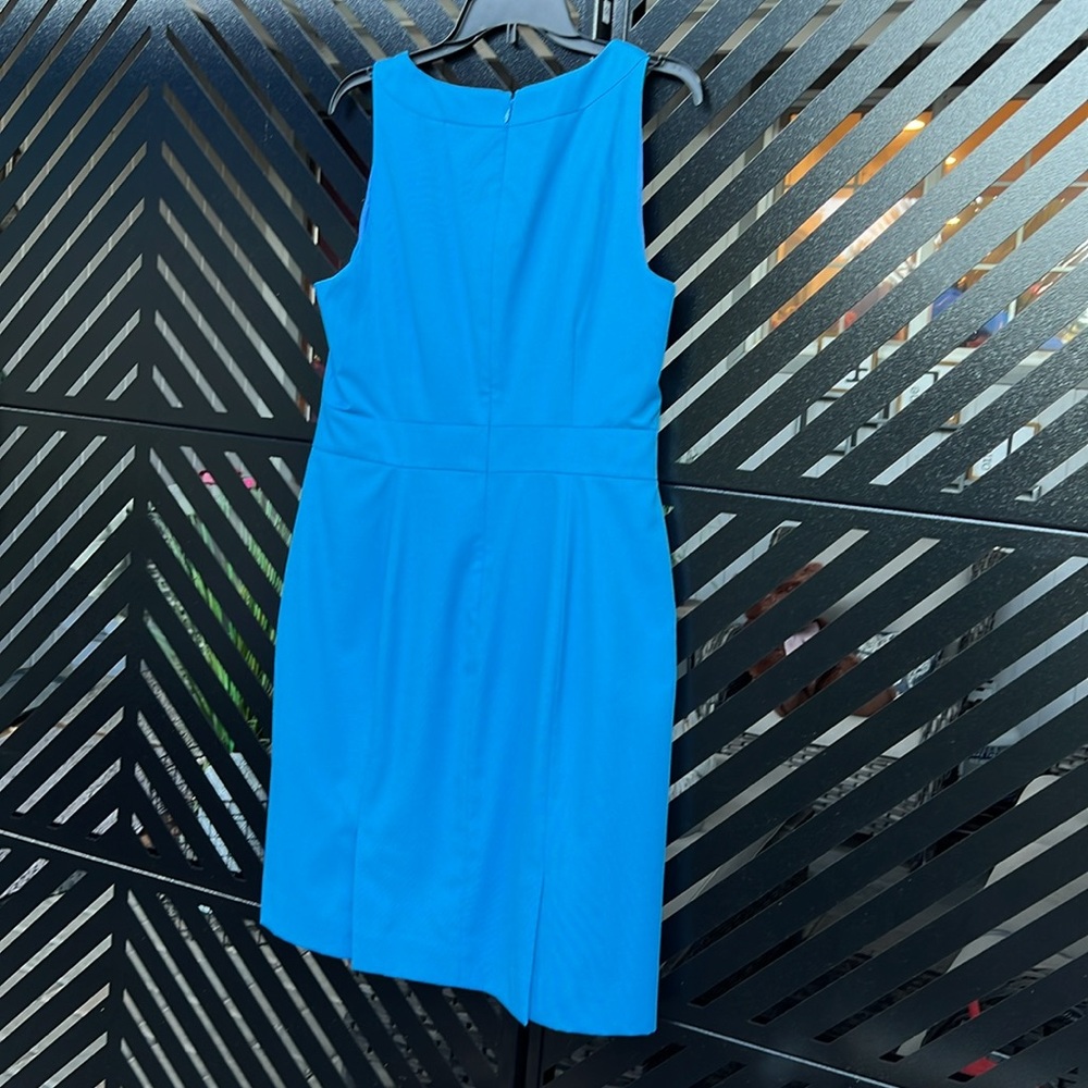 Dress - Picture 4 of 4
